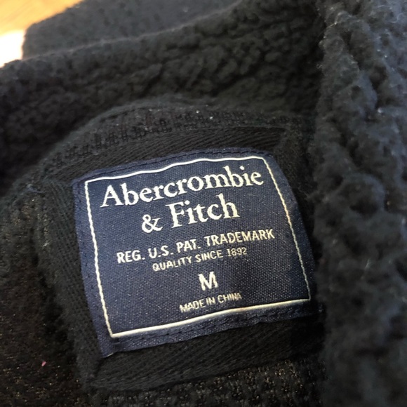 Abercrombie Black Sherpa Quarter Zip Size M - Picture 3 of 3